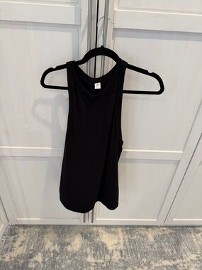 Old Navy Black Women's Racerback Tank Top